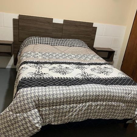 Alvarado Apartment Салта Екстериор снимка